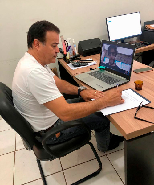 Reunião com o Reitor da Universidade Celso Lisboa