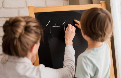 Especialização em Educação Matemática e Suas Implicações no Ensino